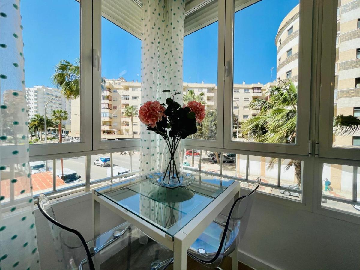 Апартаменти Luxury Loft With Pool In The Centre Торремолінос Екстер'єр фото